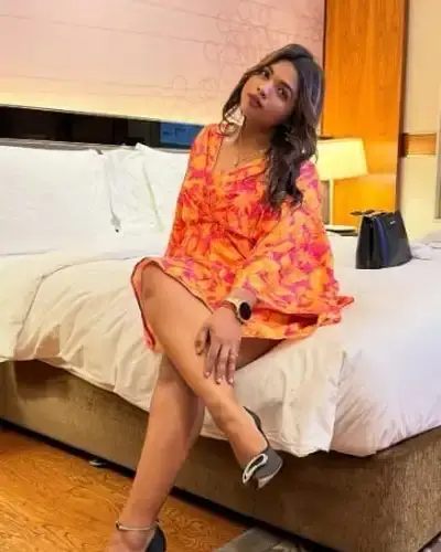 Escorts In Dhaurahara
