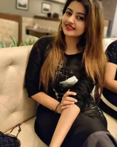 Escort Service Dhaurahara